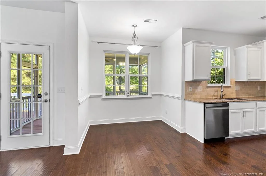 Photo of 106 Valley Stream Road
