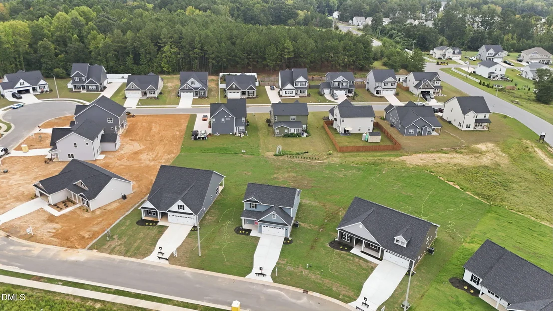 Photo of 143 Grinnell Loop