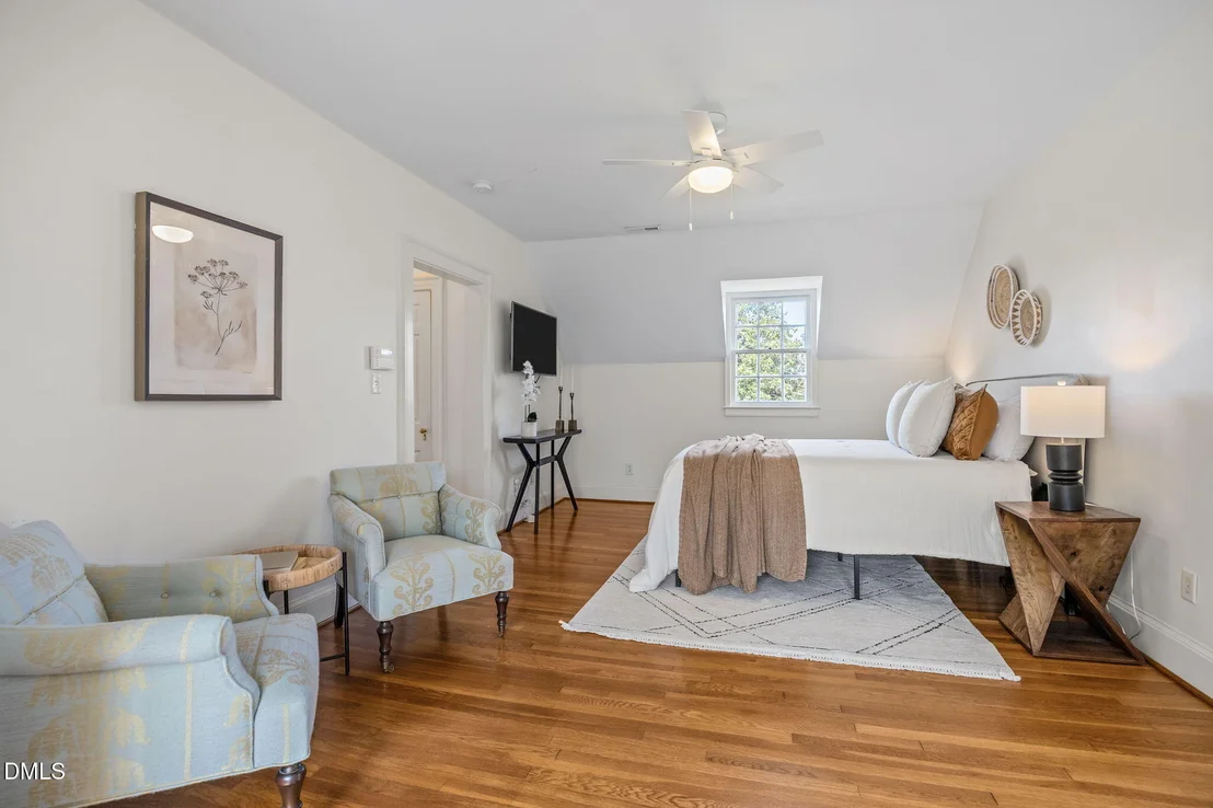 Photo of 3816 Dover Road