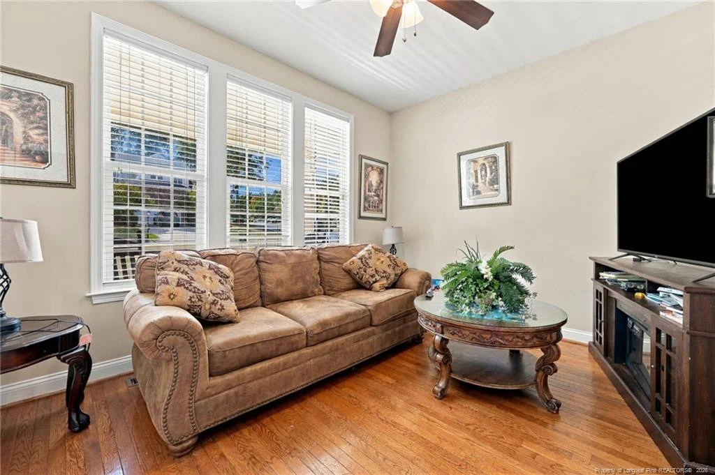 Photo of 188 Lamplighter Way