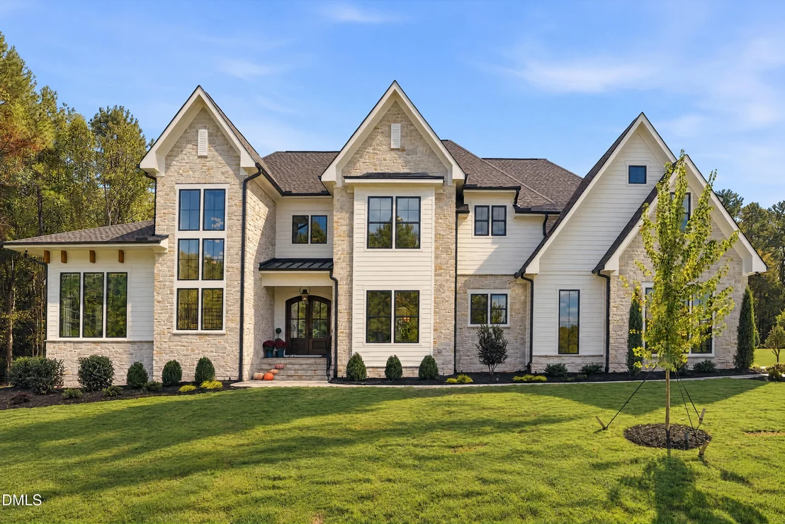 Photo of 181 Westhampton Drive