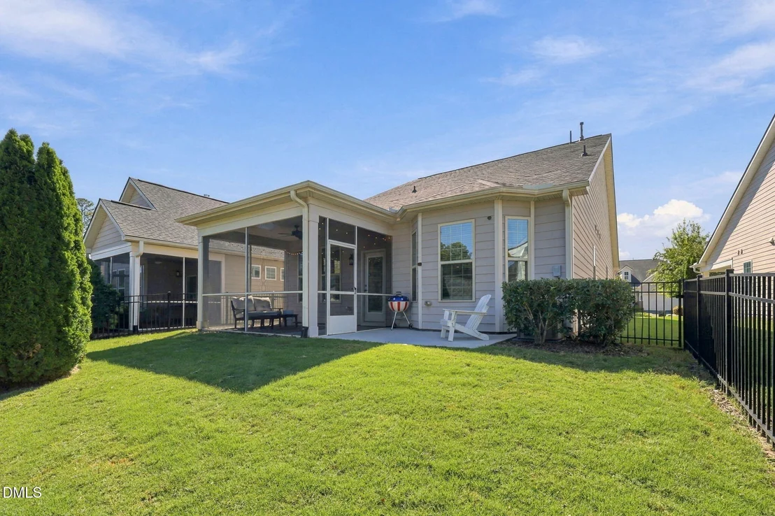 Photo of 1033 Cuthbert Lane