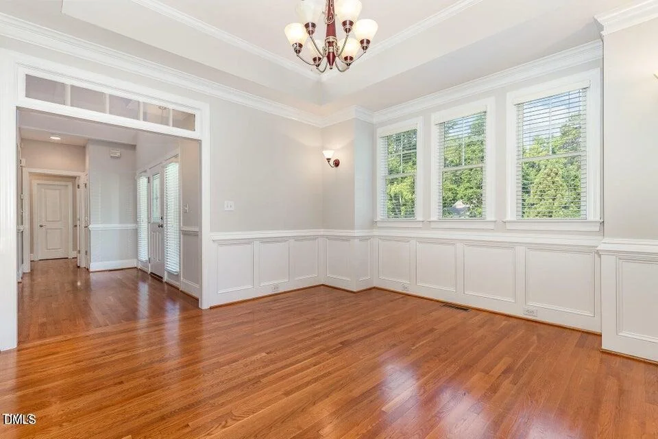 Photo of 1096 Silverleaf Drive