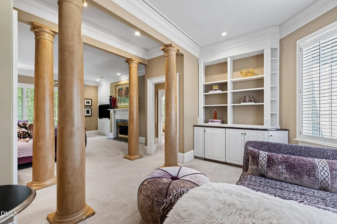 Photo of 113 Richelieu Drive