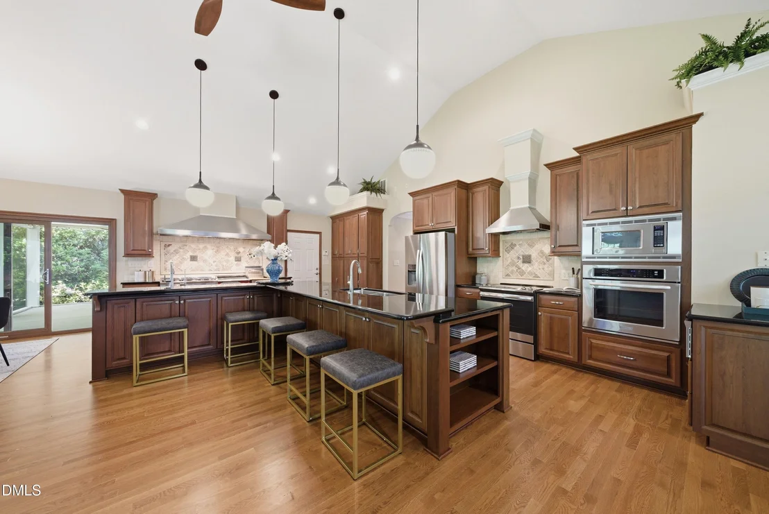 Photo of 3812 Somerset Drive