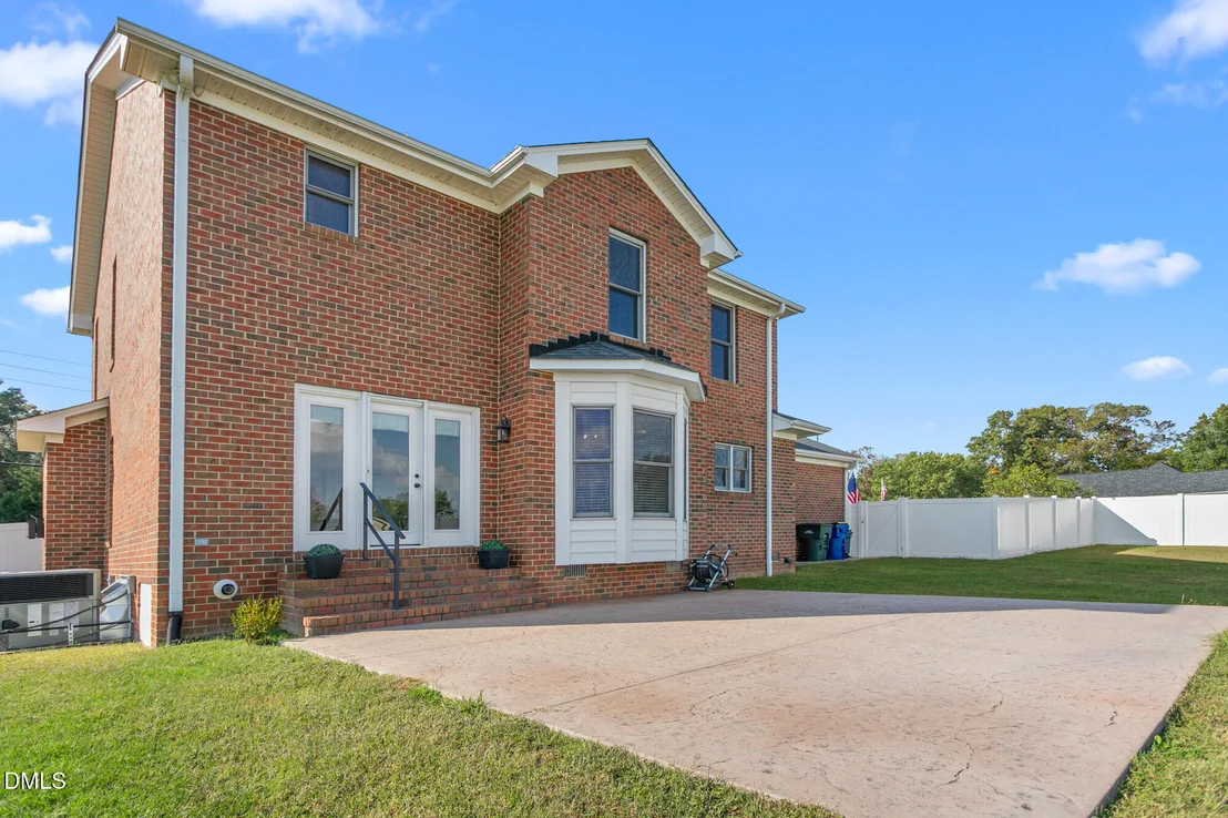 Photo of 2400 Rogers Road