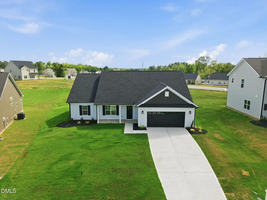 Photo of 151 Grinnell Loop