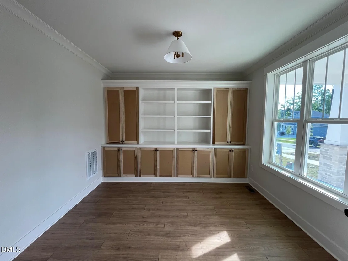 Photo of 6051 Scalybark Road