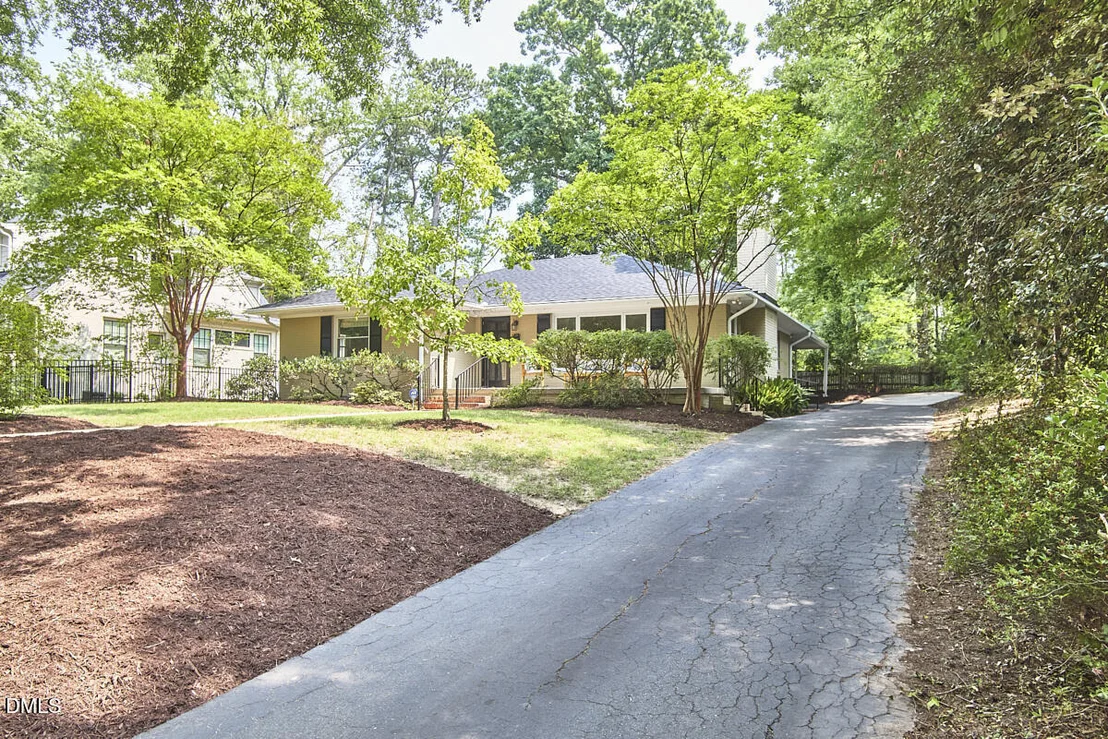 Photo of 118 Forestwood Drive