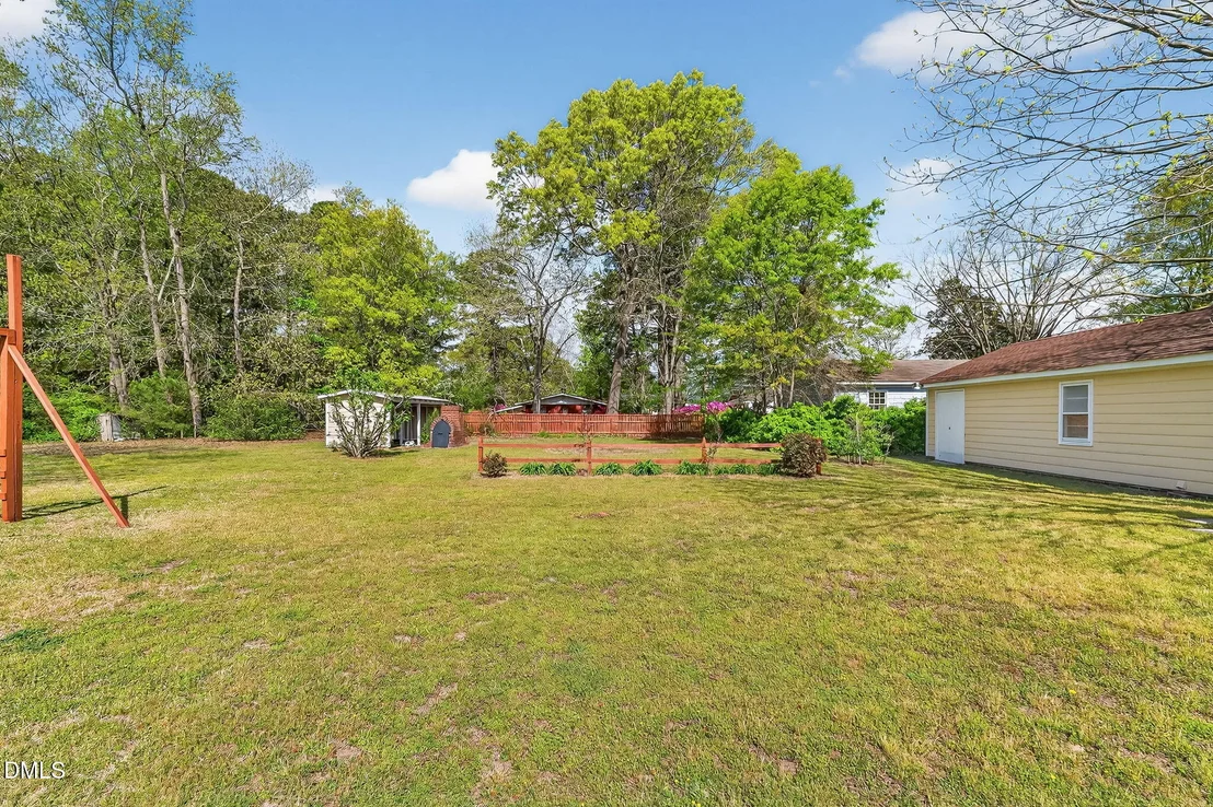 Photo of 105 Forest Drive