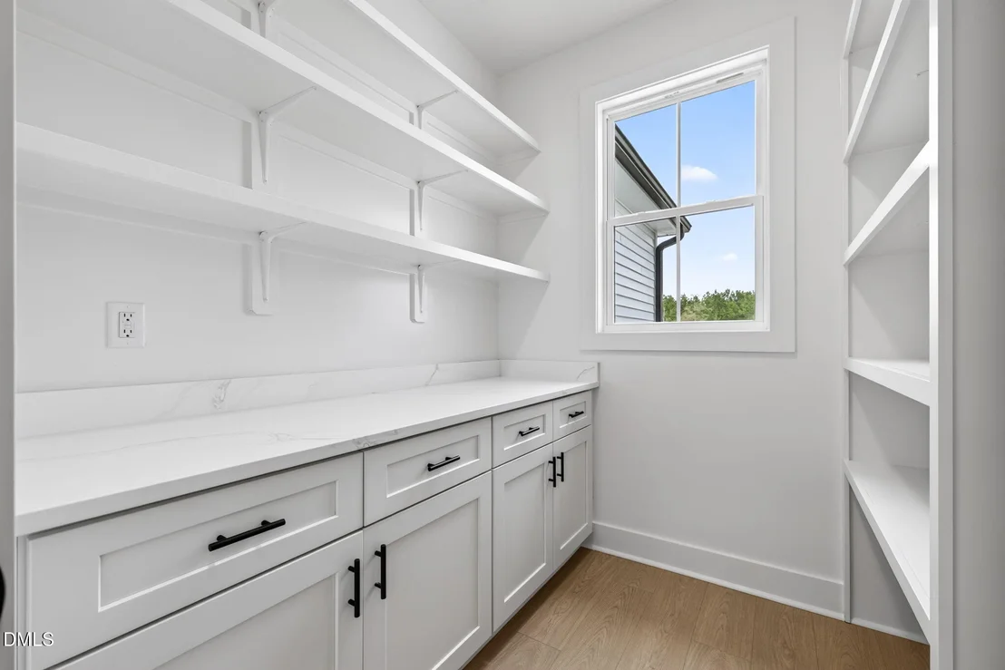 Photo of 175 Hillstead Way