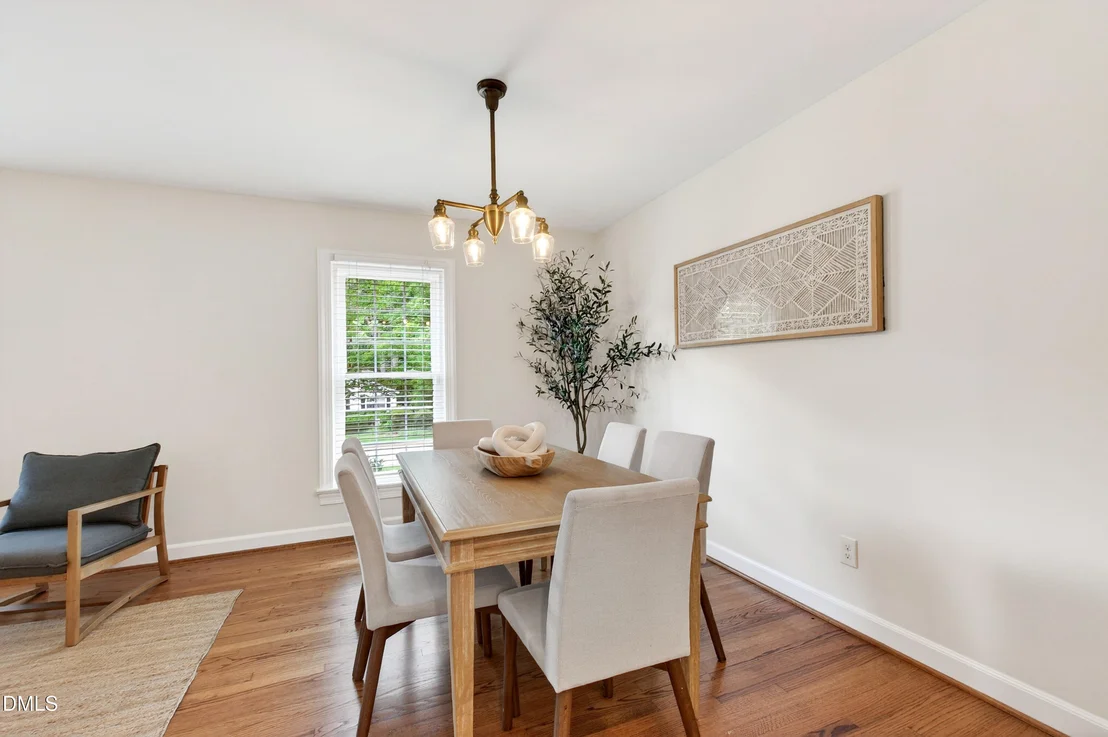 Photo of 1001 Pebblebrook Drive