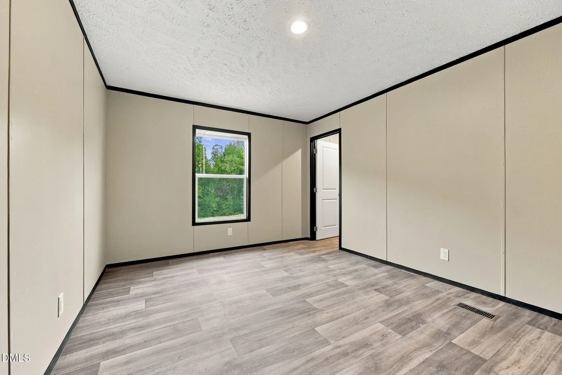 Photo of 8025 Cornwall Road