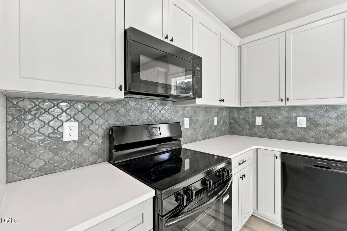Photo of 127 Grinnell Loop