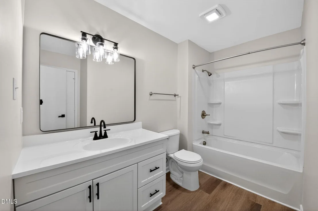 Photo of 1701 Valley