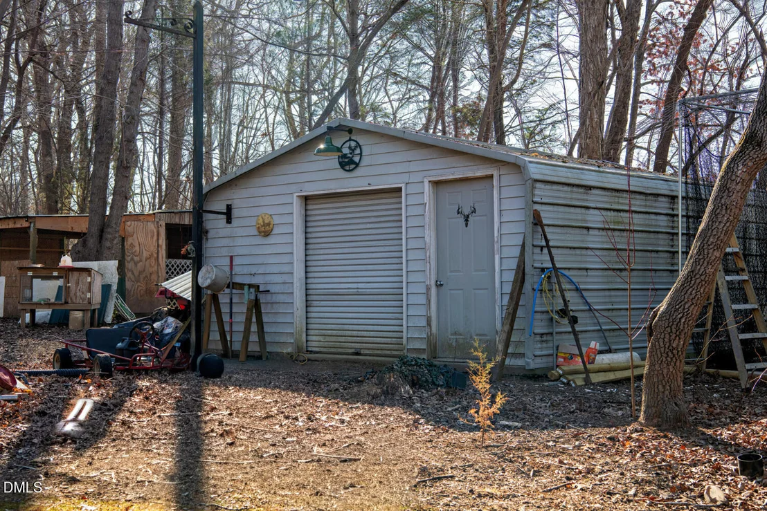 Photo of 3824 Poplar Drive