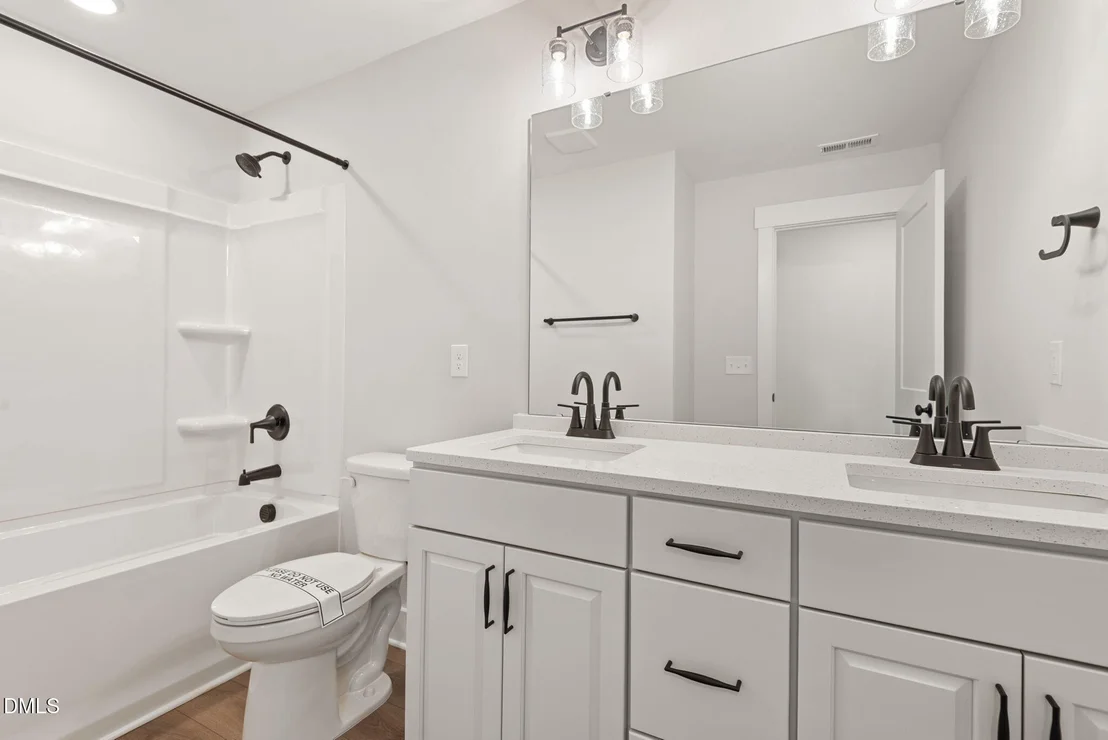Photo of 2114 Scallans Lane