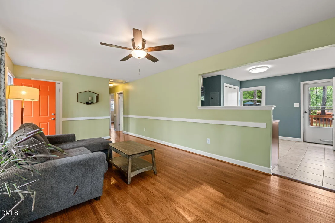 Photo of 1013 Meadowbrook Drive