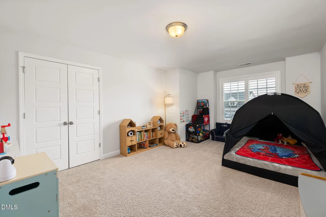 Photo of 118 W Sand Luggs Court