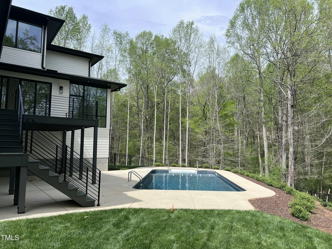 Photo of 196 Mountaintop Circle