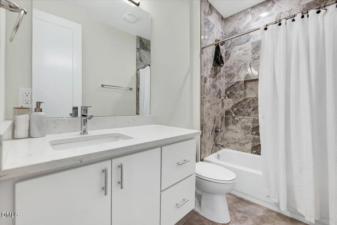 Photo of 2982 Carolyn Drive