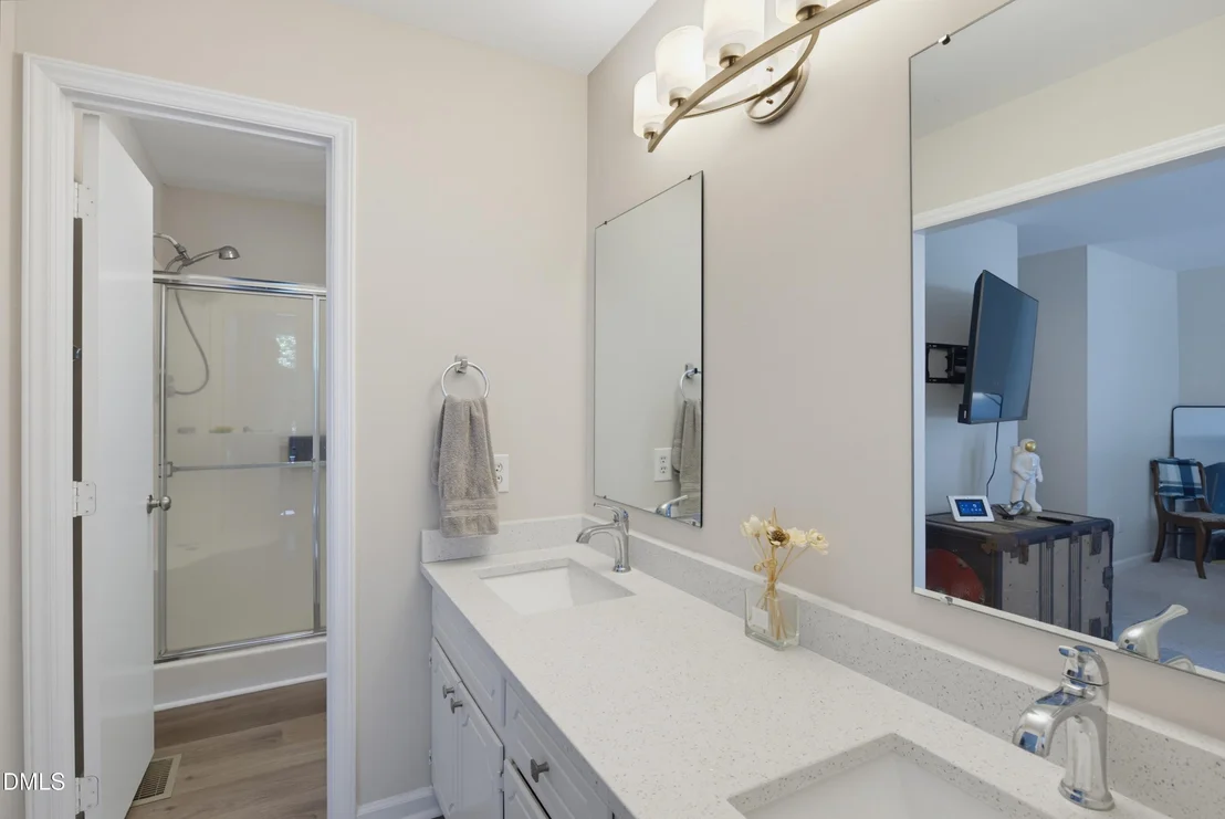 Photo of 3500 Castlegate Drive