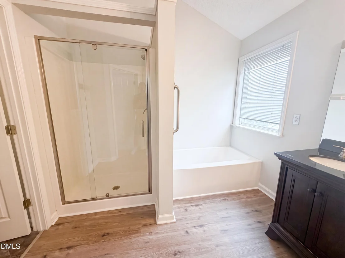 Photo of 4549 Drewbridge Way
