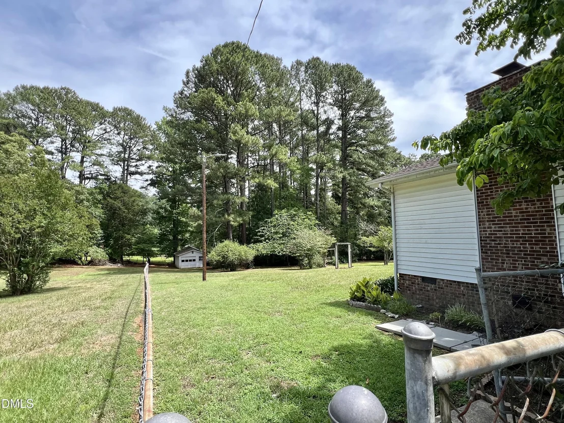 Photo of 3712 Rivermont Road