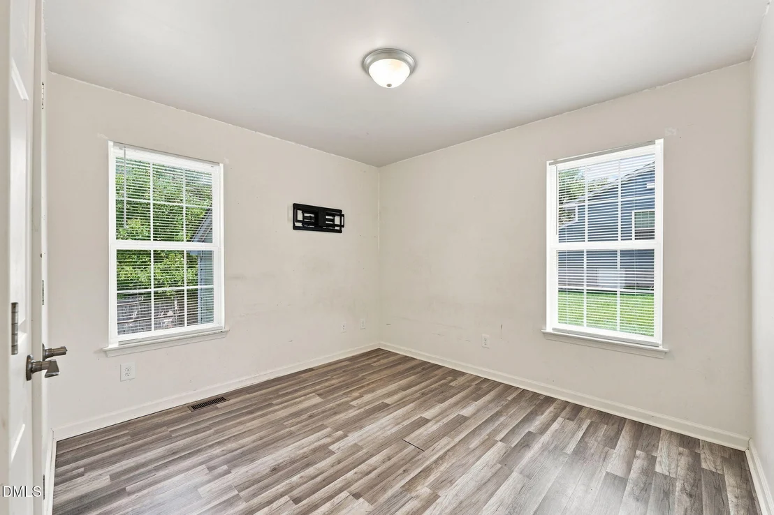 Photo of 323 Tinnin Road