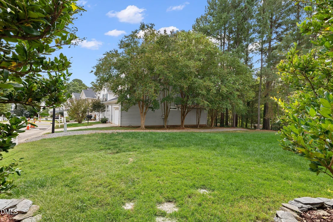 Photo of 214 Bridgepath Drive