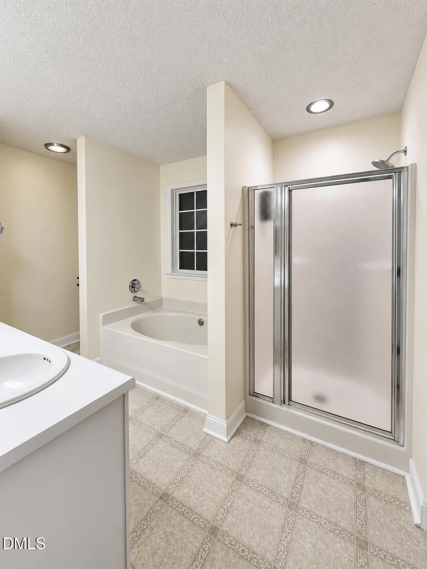Photo of 1025 Feldmen Drive
