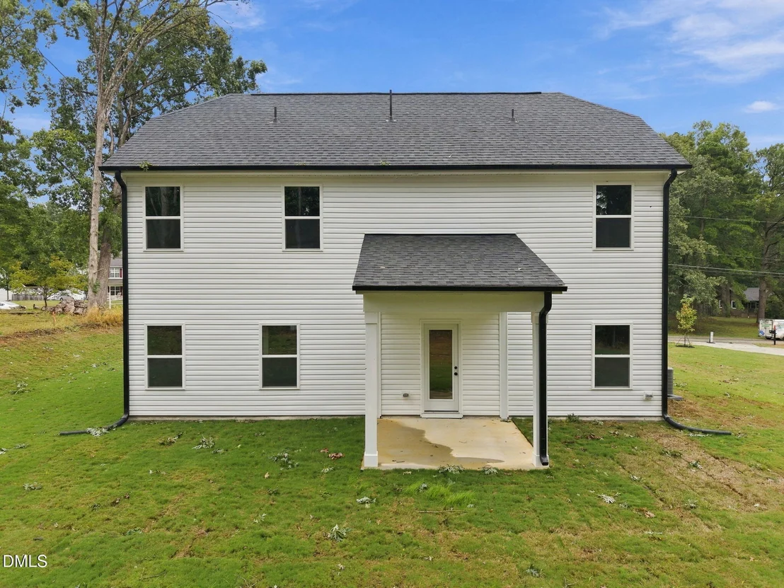 Photo of 713 Crestview Drive