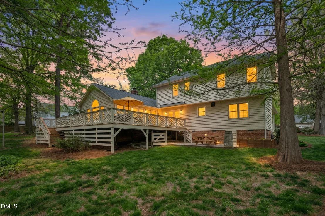 Photo of 207 Windrift Drive