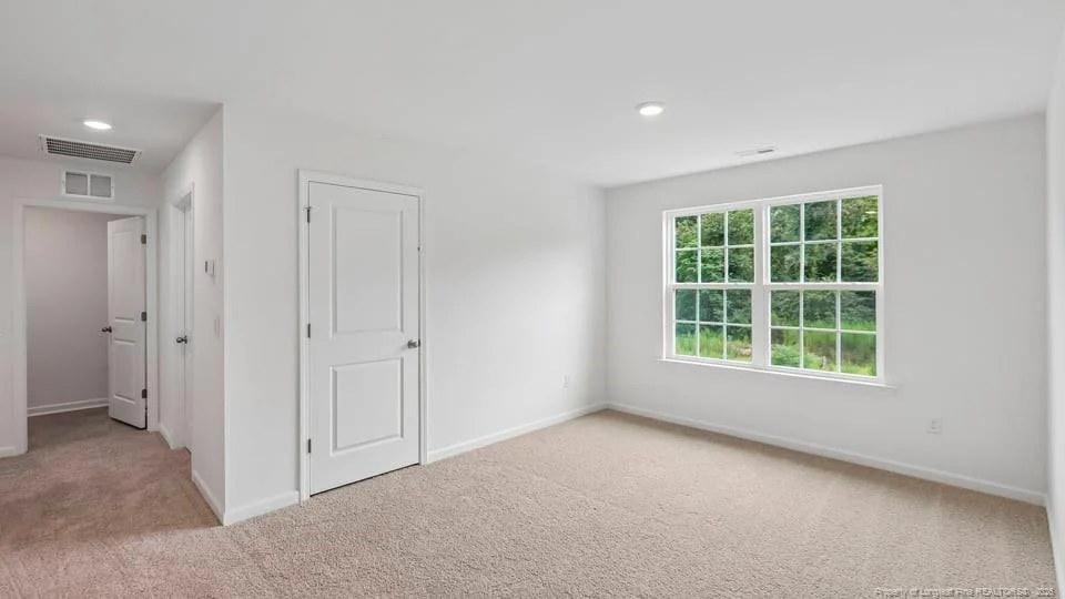 Photo of 1125 Shoreline Drive