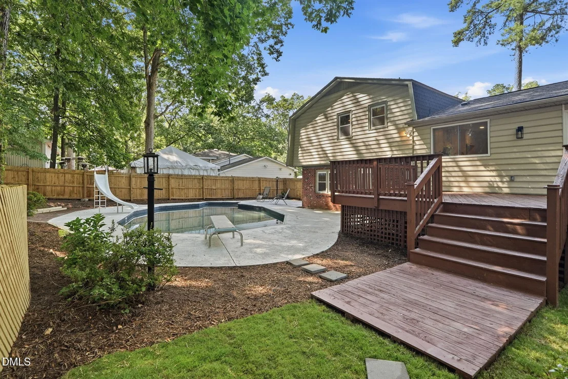 Photo of 803 Roanoke Drive