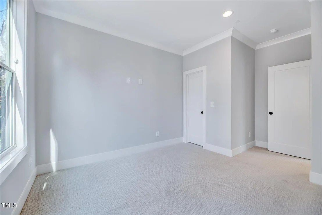 Photo of Unit 106 at 811 Maple Berry Lane