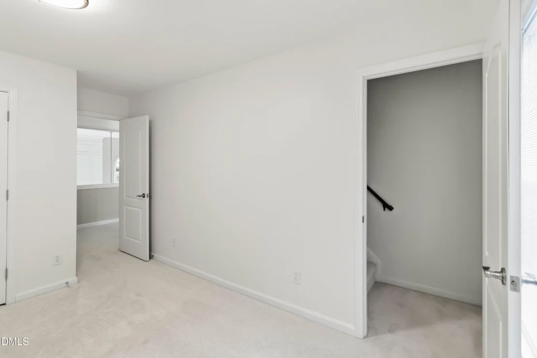 Photo of 104 Strathburgh Lane