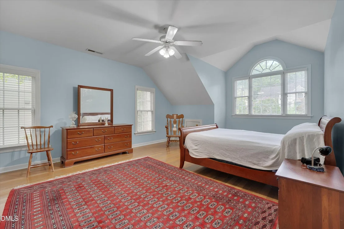 Photo of 504 Manor Rdg Drive