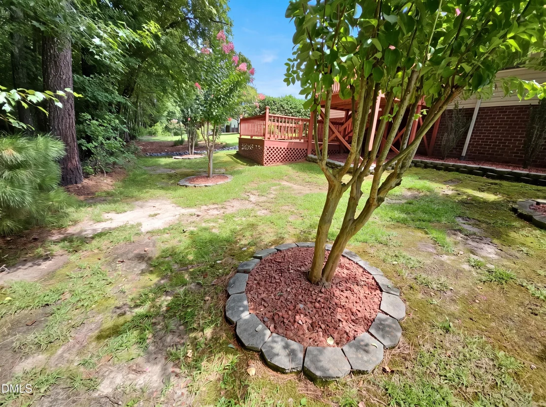 Photo of 302 Commonsgate Drive