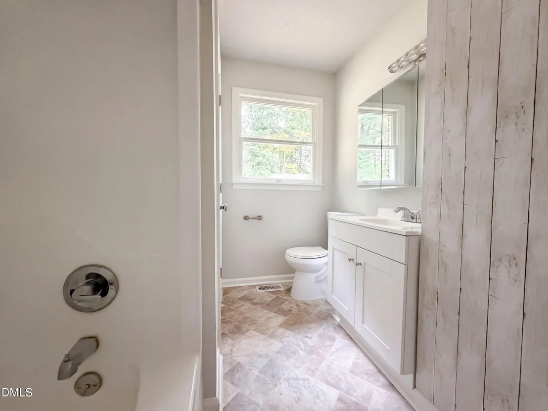 Photo of 1311 Brucemont Drive