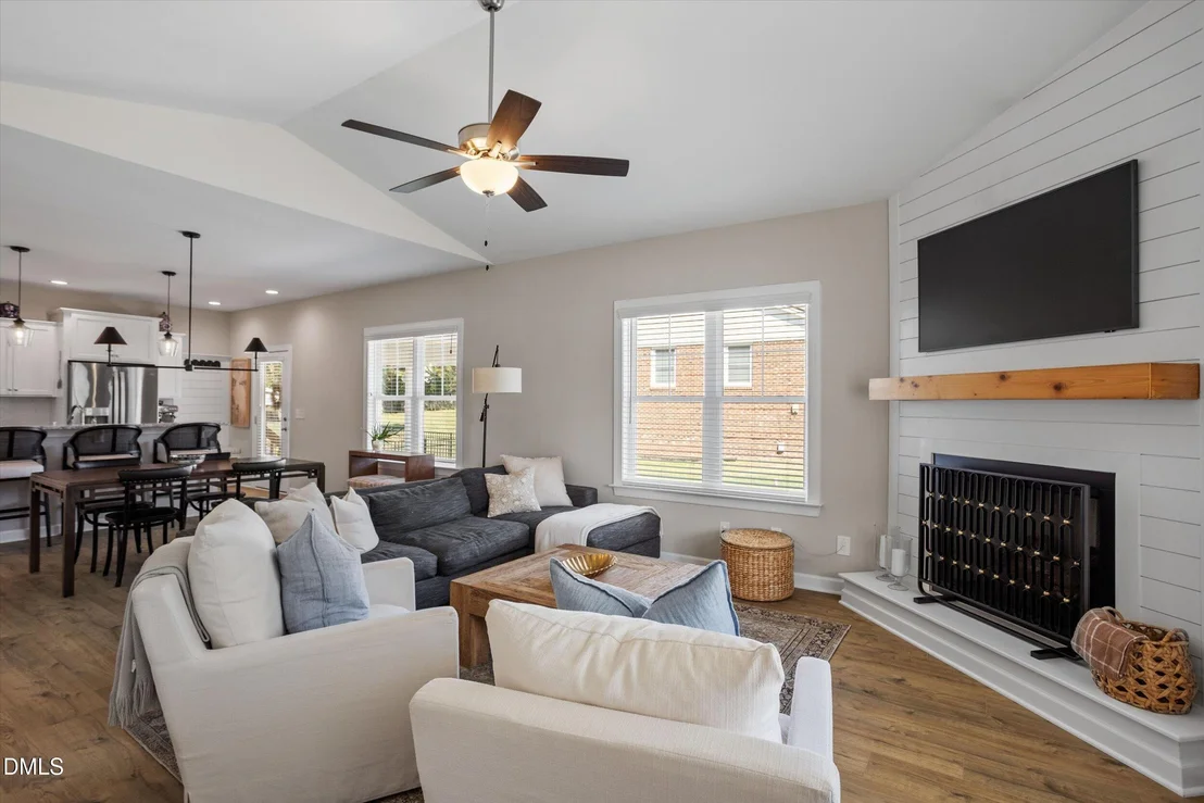Photo of 318b Crescent Drive
