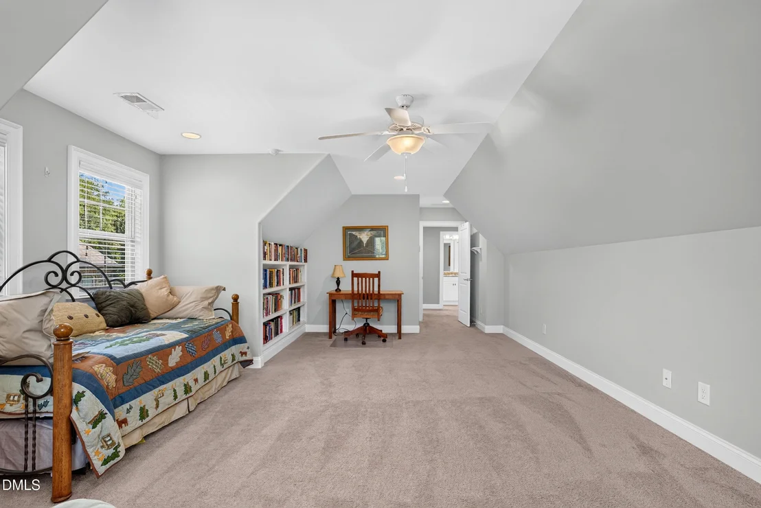 Photo of 820 Dunleigh Drive