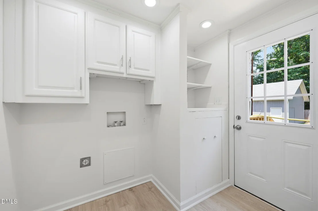 Photo of 3841 Dodge Avenue