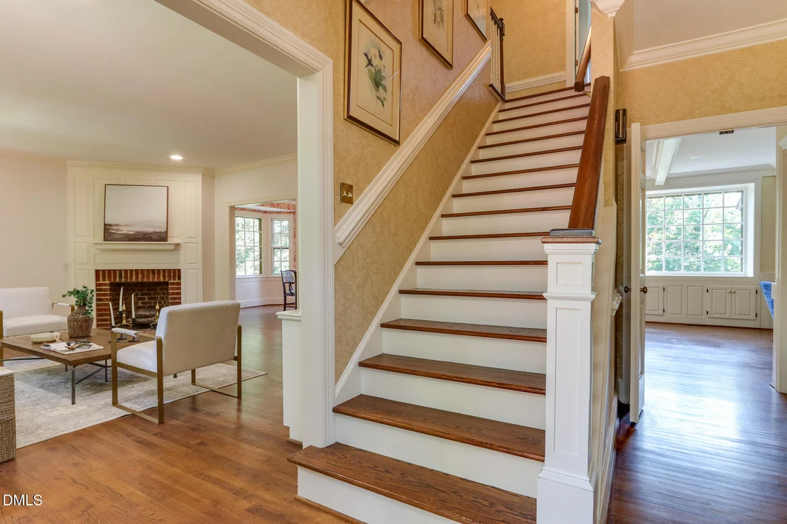 Photo of 3102 Eton Road