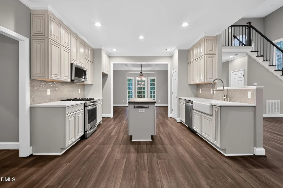 Photo of 5206 Oakbrook Drive