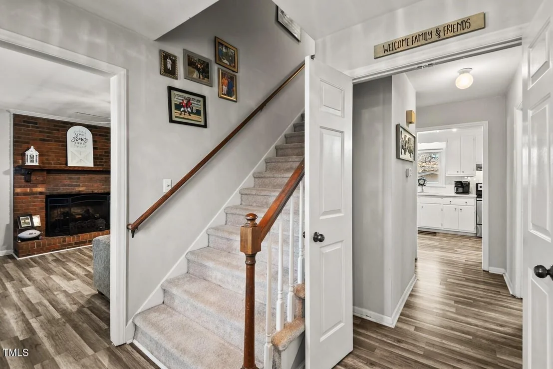 Photo of 130 Twin Oaks Drive