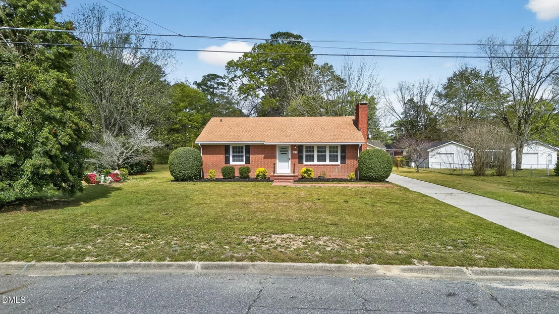 Photo of 105 Forest Drive