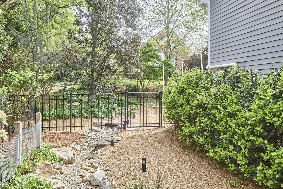 Photo of 4323 Thetford Road