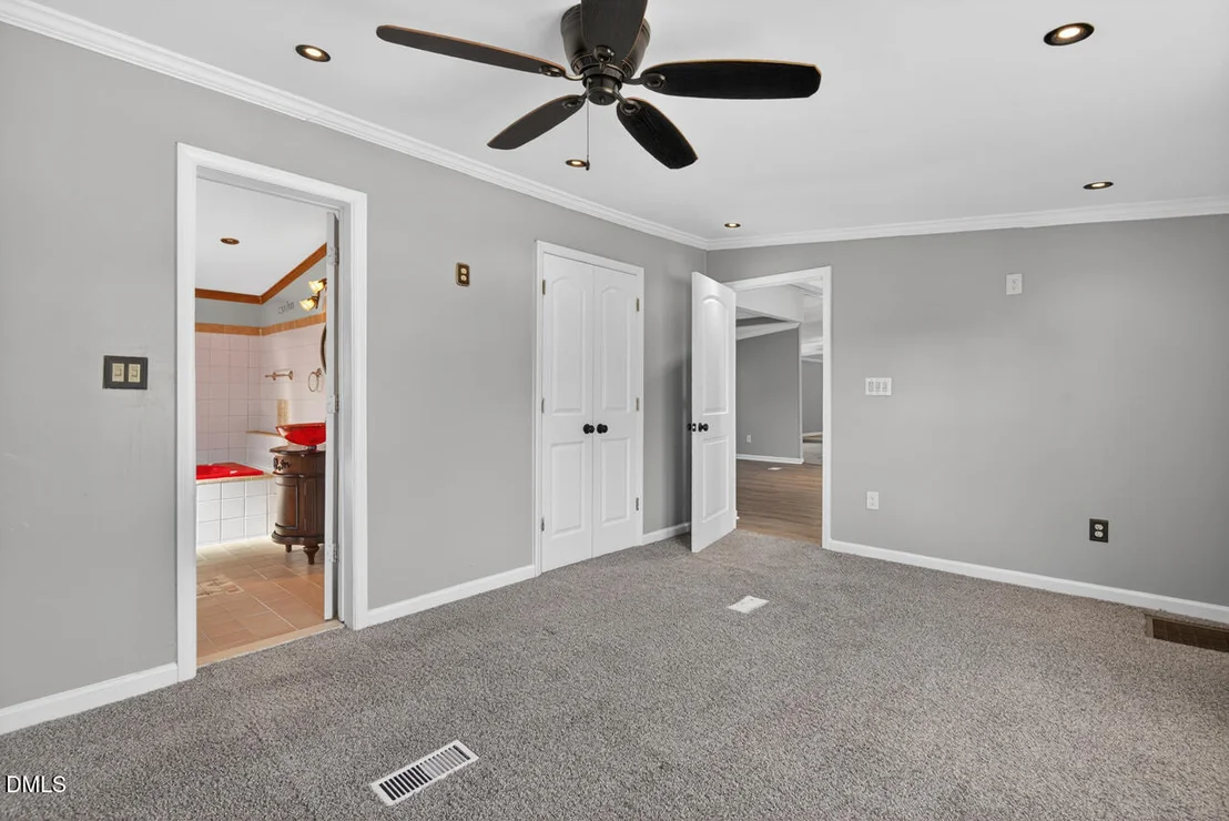 Photo of 1622 Lancaster Road