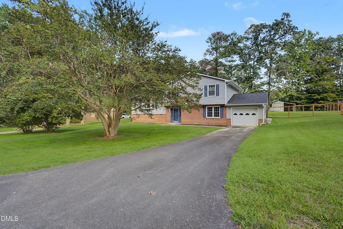 Photo of 1224 Hedrick Drive